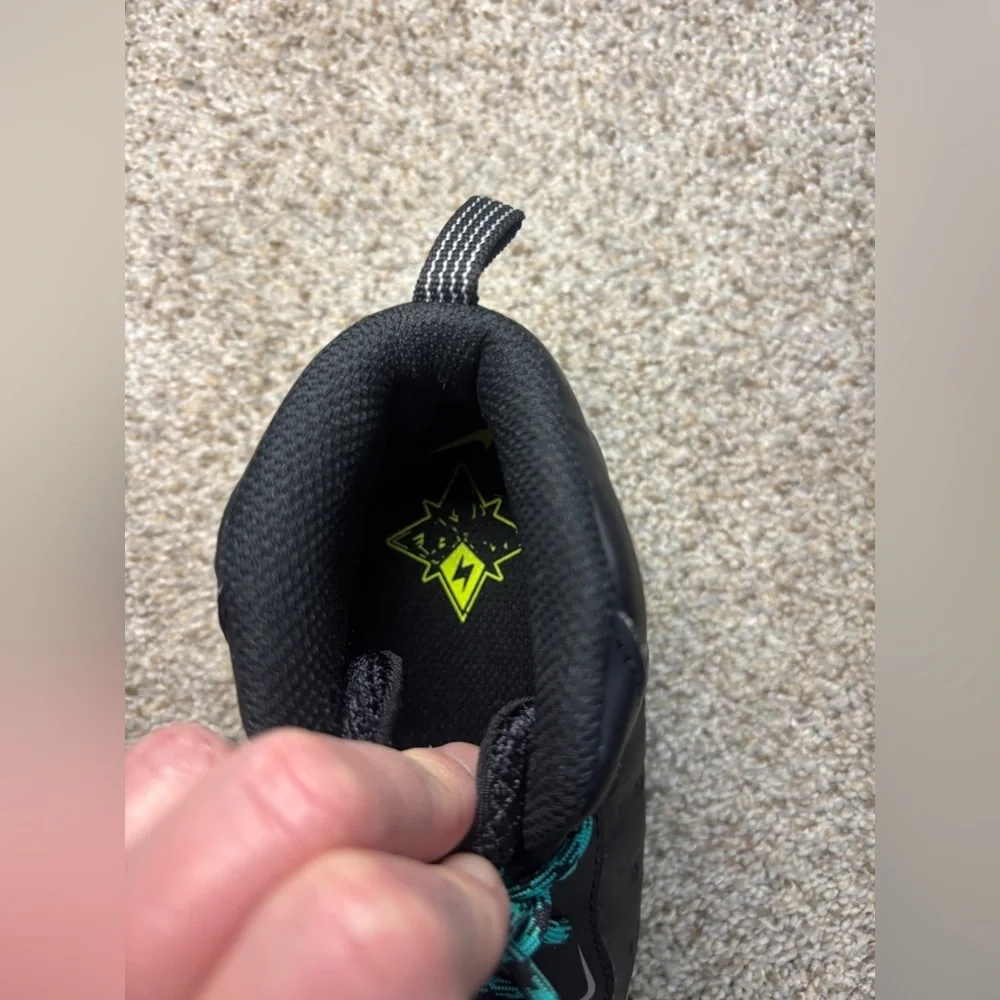 Nike Little Posite One Toddler Shoes, Black/Volt/Clear Jade Size 9C